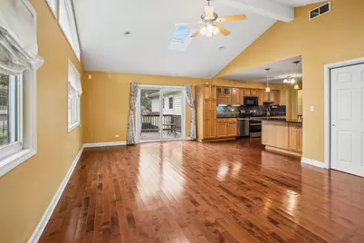1062 E Williams Drive, Palatine, IL 60074 - Photo 8