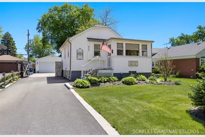 435 N Addison Road, Villa Park, IL 60181 - Photo 1