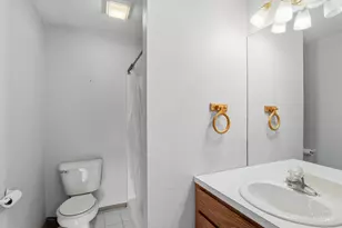 196 E 1st St, Manteno, IL 60950 - Photo 18