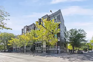 3559 W Montrose Ave, Chicago, IL 60618 - Photo 1