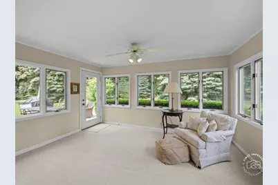 1426 Druid Hills Court, Naperville, IL 60563 - Photo 8