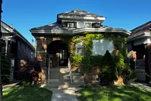 5809 S Spaulding Ave, Chicago, IL 60629 - Photo 1