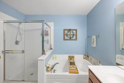 1513 Yellowstone Drive, Streamwood, IL 60107 - Photo 12