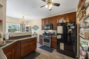 1513 Yellowstone Dr, Streamwood, IL 60107 - Photo 6