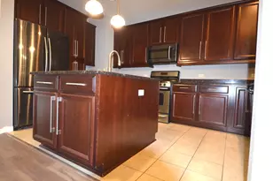 756 N Aspen Dr, Vernon Hills, IL 60061 - Photo 10