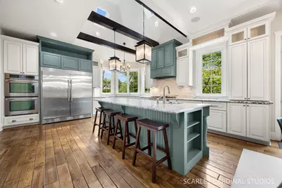 641 S Loomis Street, Naperville, IL 60540 - Photo 2