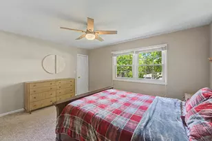 405 Carriage Hill Rd, Naperville, IL 60565 - Photo 20