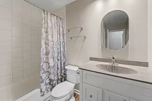 405 Carriage Hill Rd, Naperville, IL 60565 - Photo 22