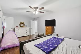 12243 Ann St, Blue Island, IL 60406 - Photo 10