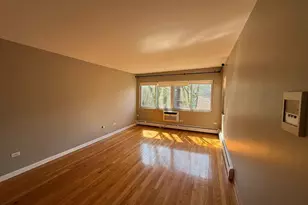 1657 W Farwell Ave, Chicago, IL 60626 - Photo 2