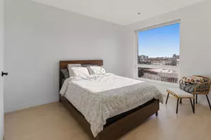 948 W Sunnyside Ave, Chicago, IL 60640 - Photo 6