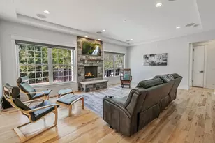 S492 Rebecca Ln, Winfield, IL 60190 - Photo 6