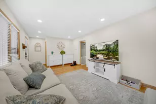 11151 S Christiana Ave, Chicago, IL 60655 - Photo 6