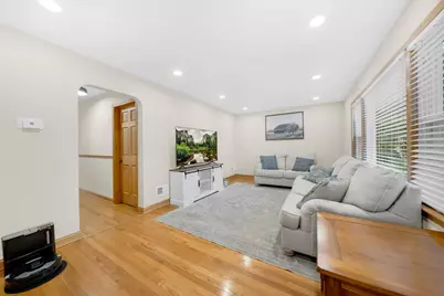 11151 S Christiana Avenue, Chicago, IL 60655 - Photo 4