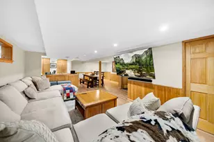 11151 S Christiana Ave, Chicago, IL 60655 - Photo 14
