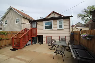 1643 W 32nd Place, Chicago, IL 60608 - Photo 20
