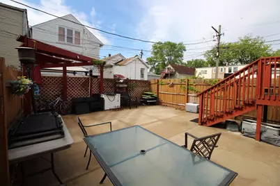 1643 W 32nd Place, Chicago, IL 60608 - Photo 14