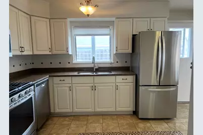 2616 Fontana Drive, Glenview, IL 60025 - Photo 2