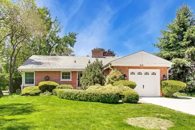 610 S Nawata Avenue, Mount Prospect, IL 60056 - Photo 1
