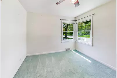 610 S Nawata Avenue, Mount Prospect, IL 60056 - Photo 16