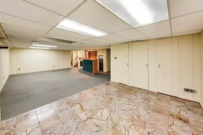 610 S Nawata Avenue, Mount Prospect, IL 60056 - Photo 24