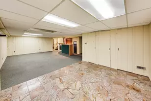 610 S Na Wa Ta Ave, Mount Prospect, IL 60056 - Photo 24