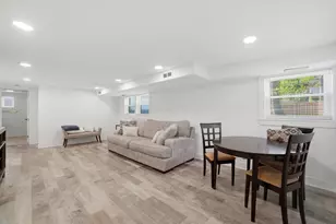 922 Glenlake Ave, Park Ridge, IL 60068 - Photo 22