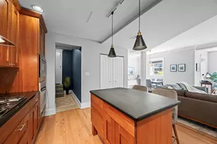1504 W Cullom Ave, Chicago, IL 60613 - Photo 4