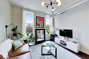 1418 W 18th St, Chicago, IL 60608 - Photo 2