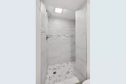 8435 S Cregier Avenue, Chicago, IL 60617 - Photo 20