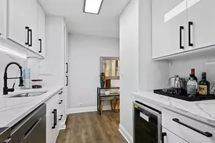 3550 N Lake Shore Dr, Chicago, IL 60657 - Photo 6