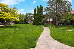 34 Brandywine Ct, Bloomington, IL 61704 - Photo 28