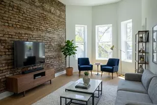 3608 W Wolfram St, Chicago, IL 60618 - Photo 32