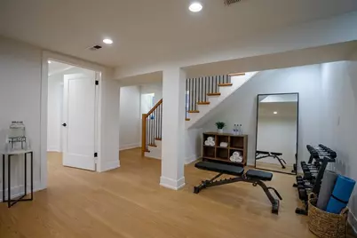 3608 W Wolfram Street, Chicago, IL 60618 - Photo 14