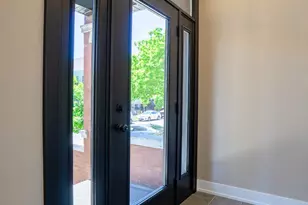 3608 W Wolfram St, Chicago, IL 60618 - Photo 4