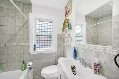 4918 W Winnemac Avenue, Chicago, IL 60630 - Photo 10