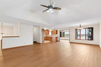 118 5th Street #2, Fulton, IL 61252 - Photo 4