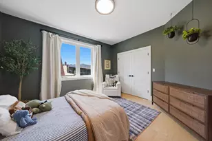 3310 N Harding Ave, Chicago, IL 60618 - Photo 28