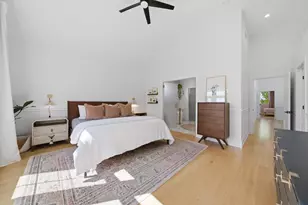 3310 N Harding Ave, Chicago, IL 60618 - Photo 22