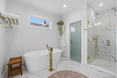 3310 N Harding Avenue, Chicago, IL 60618 - Photo 26