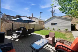 3310 N Harding Ave, Chicago, IL 60618 - Photo 42