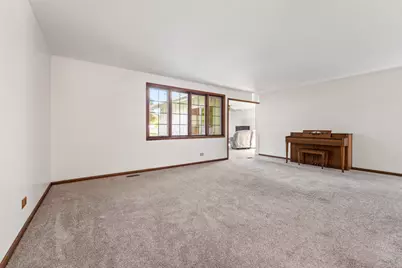1049 Martingale Drive, Bartlett, IL 60103 - Photo 8