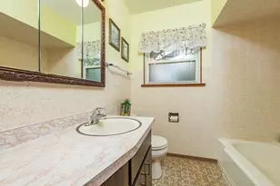 616 Highland Ave, Antioch, IL 60002 - Photo 12