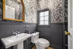 955 E Ringwood Rd, Lake Forest, IL 60045 - Photo 6