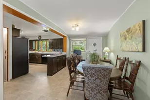 6023 S Richmond Ave, Willowbrook, IL 60527 - Photo 6