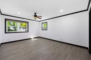 1117 E Kitson Dr, Palatine, IL 60074 - Photo 22