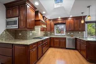 2821 Covert Rd, Glenview, IL 60025 - Photo 16