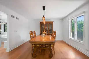 2821 Covert Rd, Glenview, IL 60025 - Photo 10