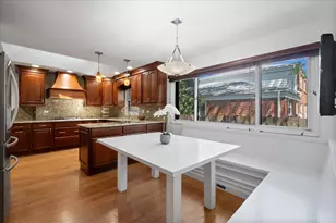 2821 Covert Rd, Glenview, IL 60025 - Photo 12