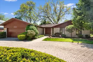 2821 Covert Rd, Glenview, IL 60025 - Photo 2